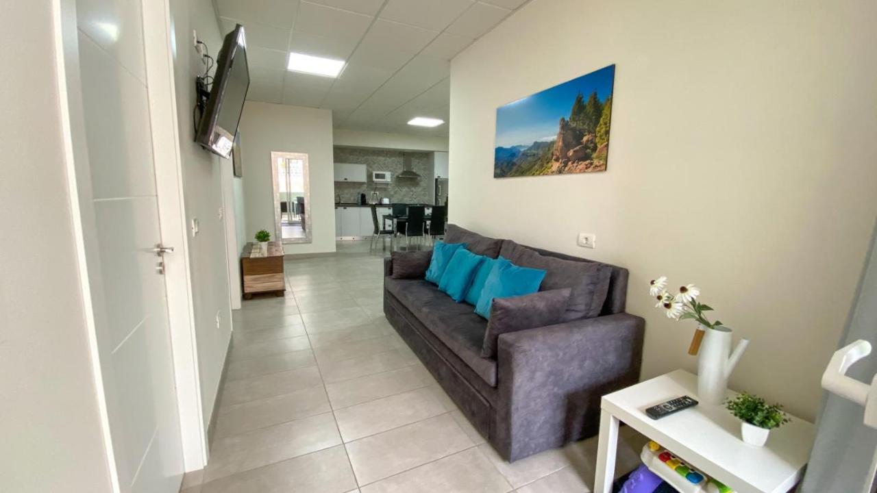 El Puente Holiday Home I- Airport 8,1K Ingenio Eksteriør billede
